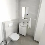 Апартаменты L&l 1 *
