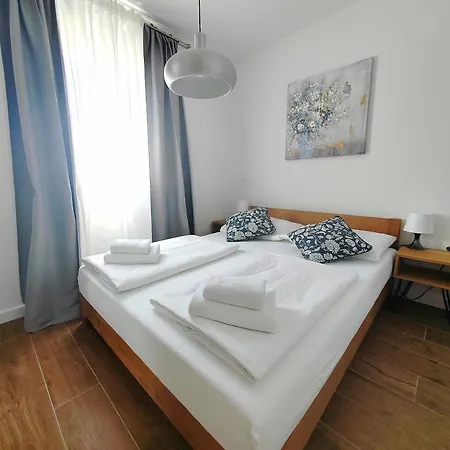 L&l 1 Apartment Bol