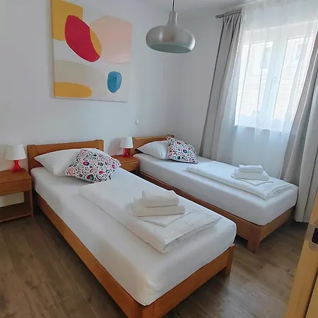 Apartment L&l 1 Bol