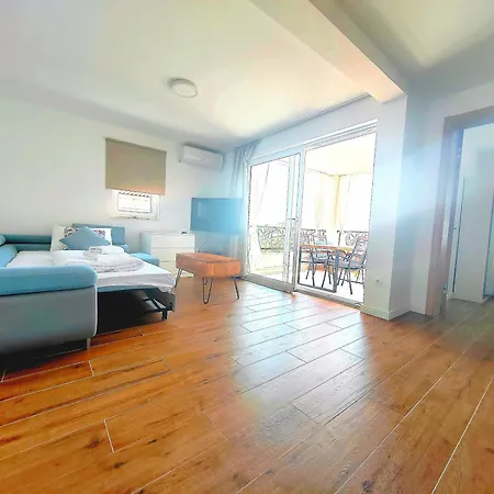 Apartment L&l 1 Bol