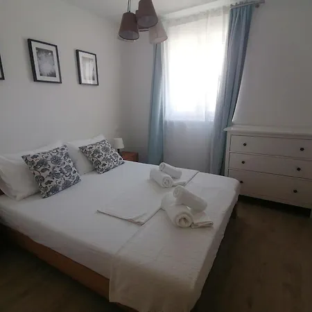 L&l 1 Apartment