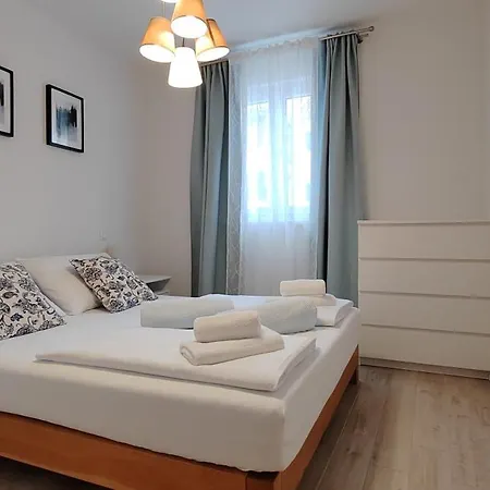 L&l 1 Apartment Bol