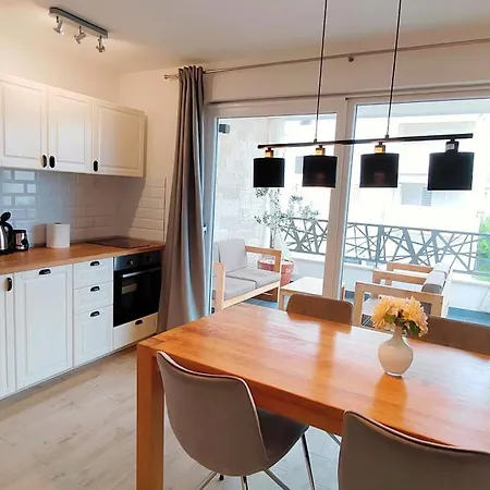 Apartment L&l 1