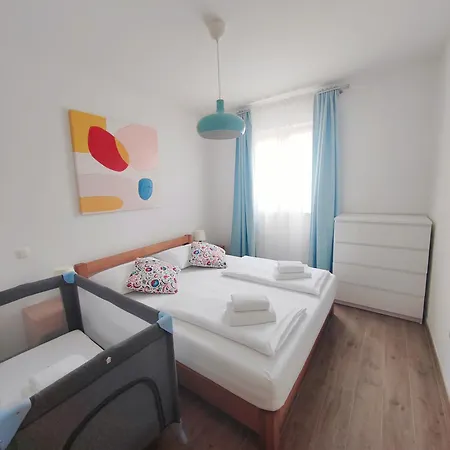 Apartment L&l 1